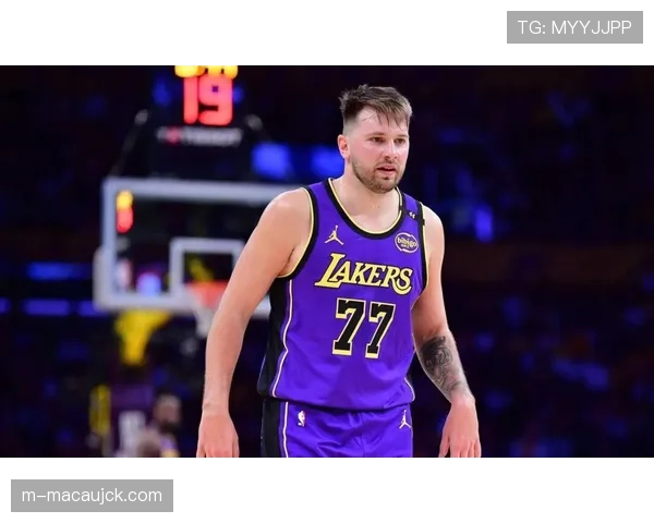 东契奇成为湖人近20年最快单季2000分球员 融入迅速